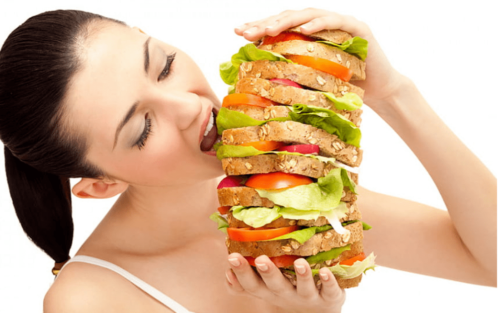 comer en exceso